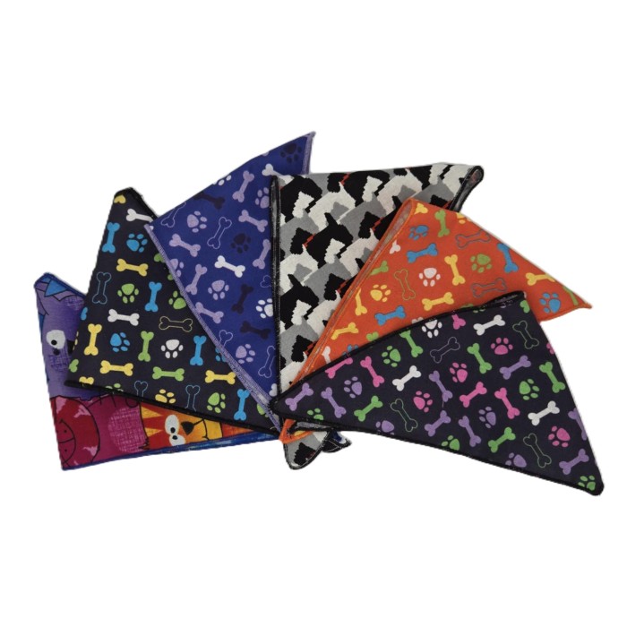 Foulards aux motifs de chien